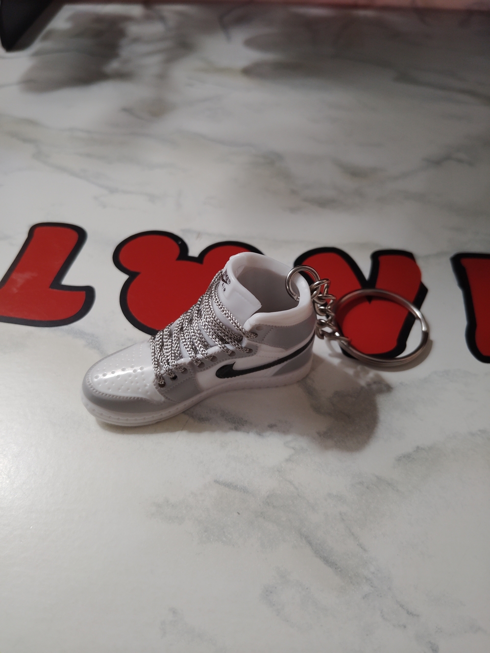 Kids Mini Sneaker Keychain - White/Black